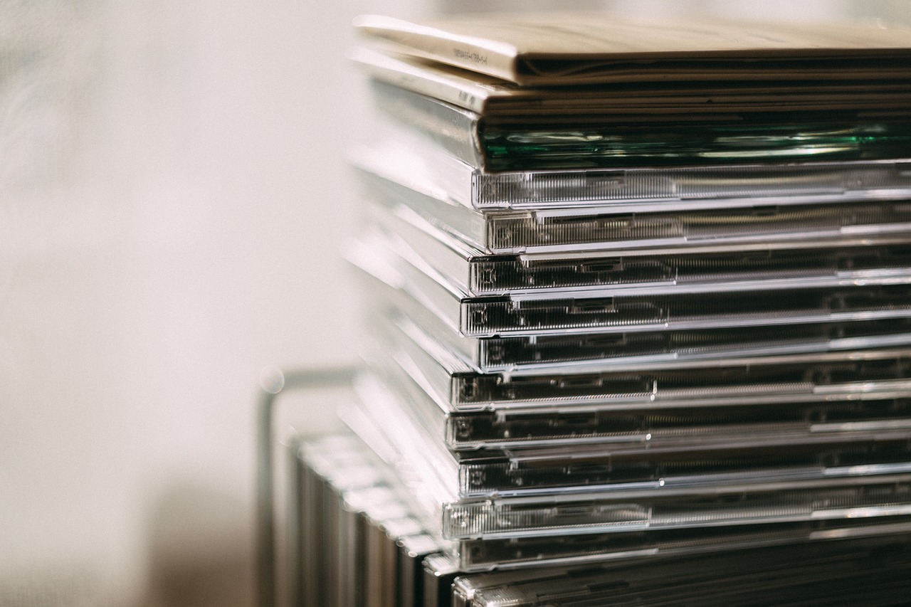 5 Reasons You Should Buy CDs in 2024